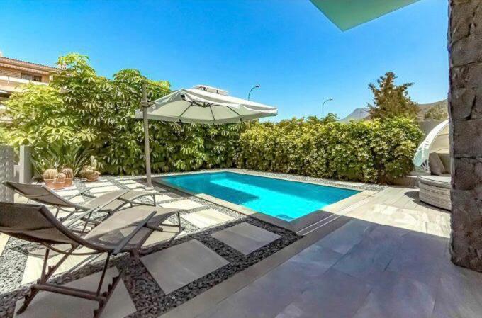 Luxury Villa Tropical Private Heated Pool Лос Кристианос Экстерьер фото